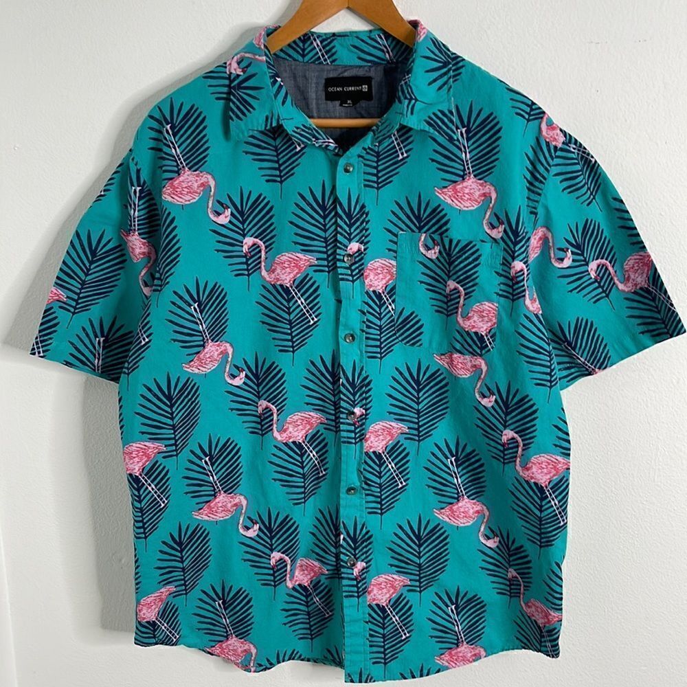 Ocean Current Flamingo Hawaiian Shirt.  Size XL.